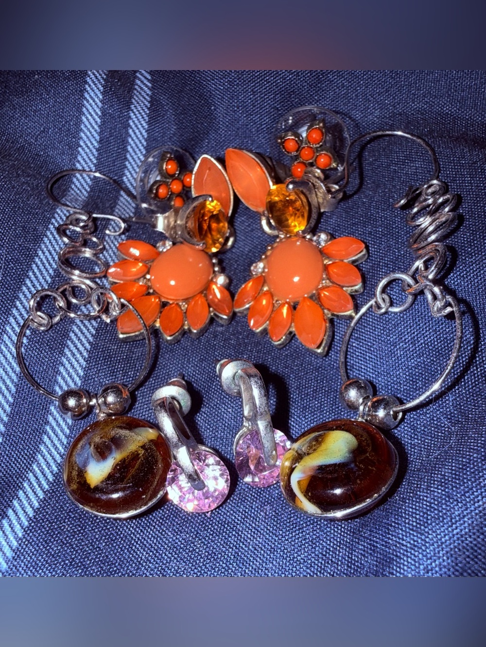 Orange Floral Drop Earrings with Amber Accent, EUC- Women Jewelry